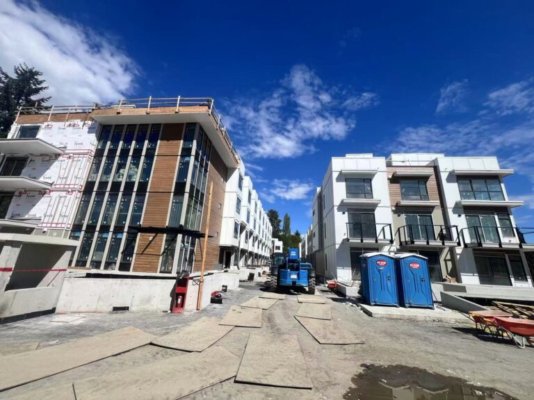 Creekside Terrace. 78 Townhouse units