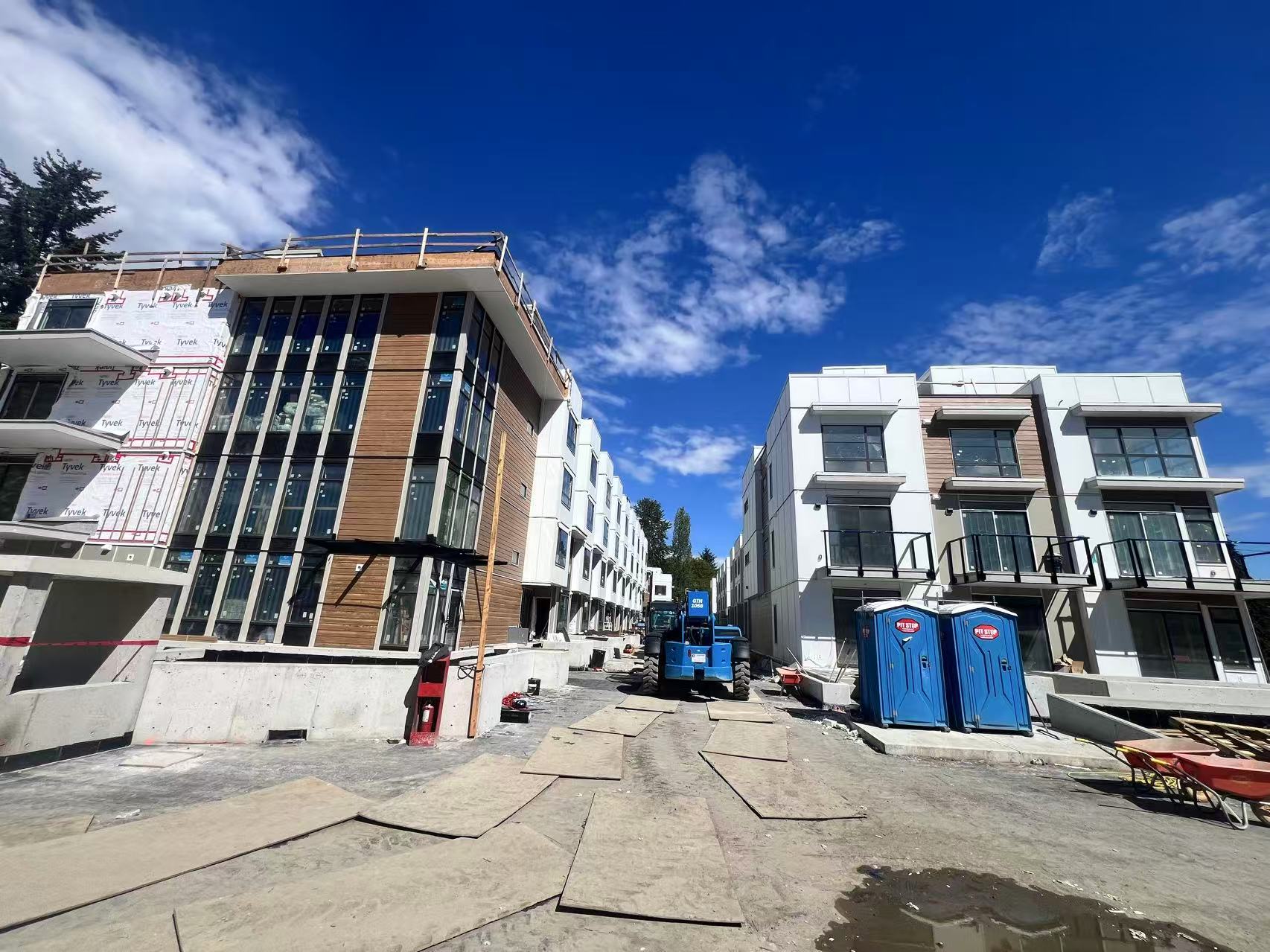 ca09d0c4-d1f9-4fd5-aaa8-c71241344a68